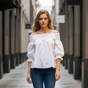 Tunique Women's White Blouse Smocked  Neckline Size M/L